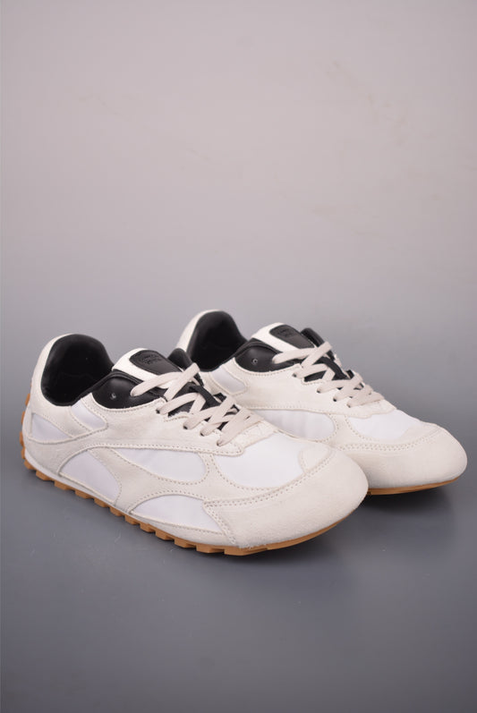 BOTTEGA VENETA Orbit Runner BV "Beige Black"